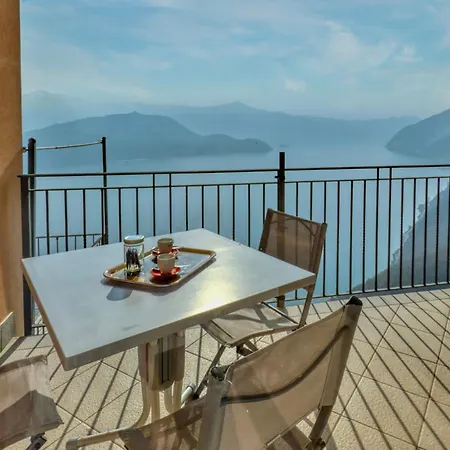 Appartement Panoramic Iseo View House With Pool - Free Box Car